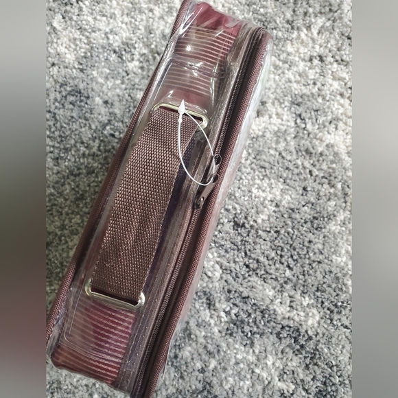 Biltmore 60% Silk 100% COTTON stripes Burgundy Duvet Cover Only Full/Queen Size. - Picture 8 of 10